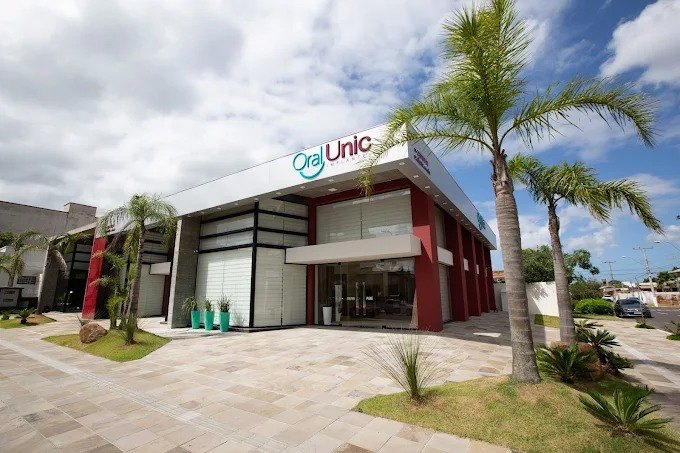 Fachada da Oral Unic Osório na R. Machado de Assis, 635
